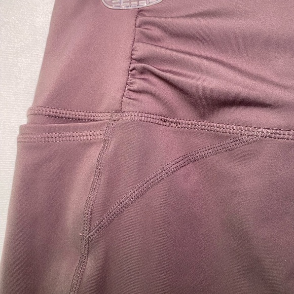 Free People Movement Cropped Capri Leggings Brown Large - Picture 4 of 10